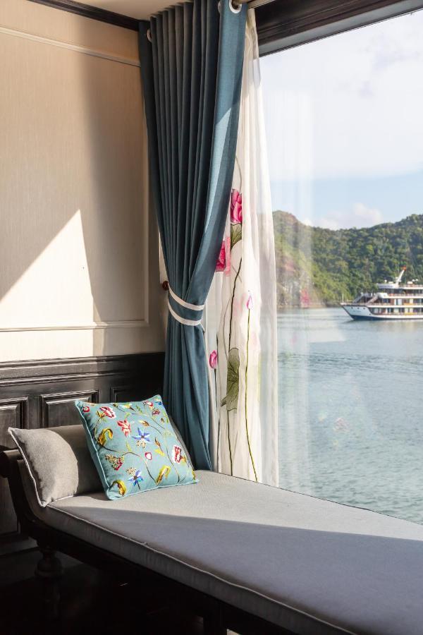 La Regina Grand Cruise Hotel Ha Long Exterior photo