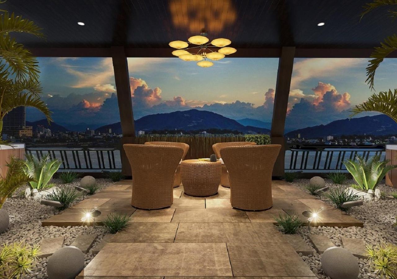 La Regina Grand Cruise Hotel Ha Long Exterior photo